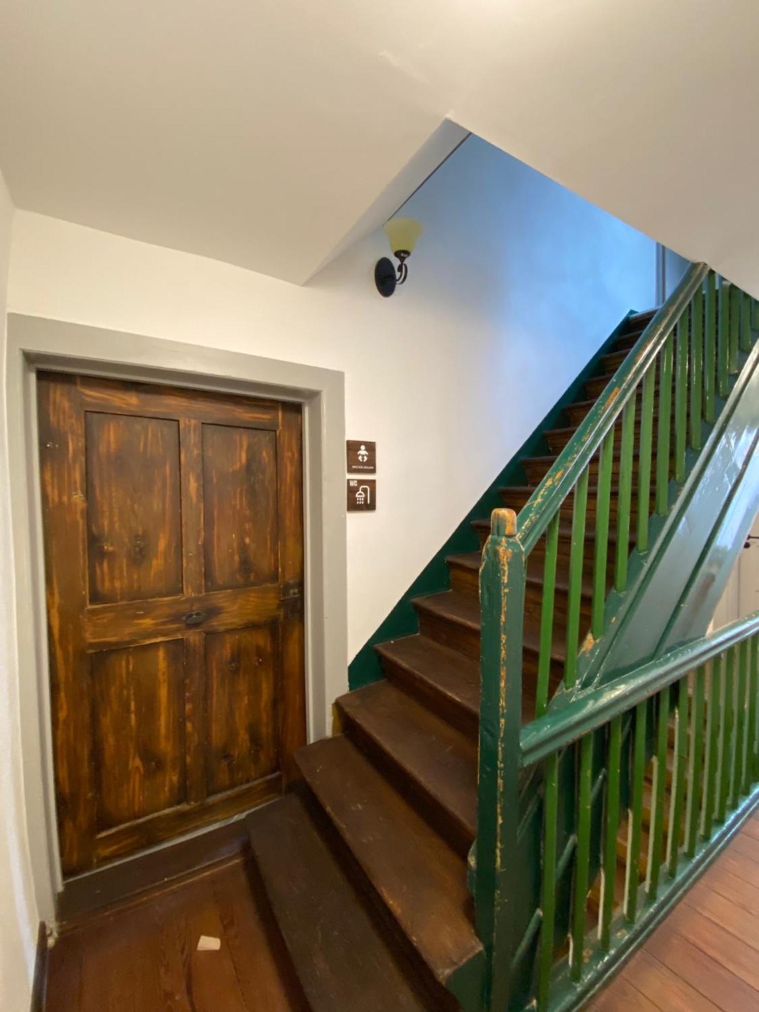 Hostel Балинген Екстериор снимка